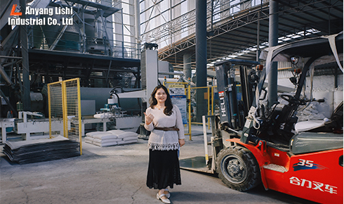 From Business Manager to Live Streaming Pioneer: Eloise Fong and LSFerroalloy’s Sodium Feldspar